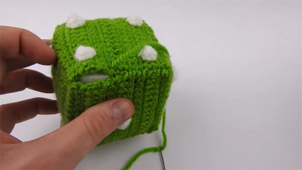 Crochet dice